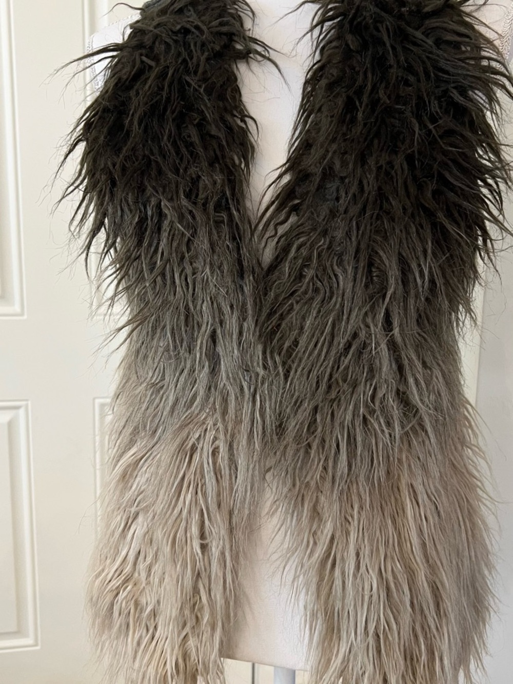 Jessica Simpson Black Chunky Knit Faux Fur Ombré Sweater Size L